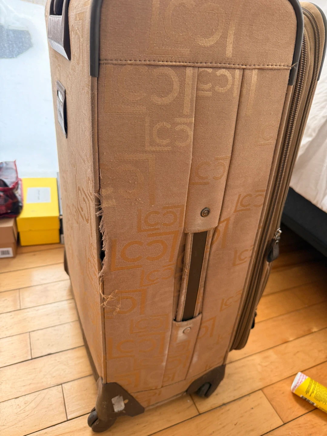 LC Luggage Rolling Suitcase - Tan Monogram - photo 3