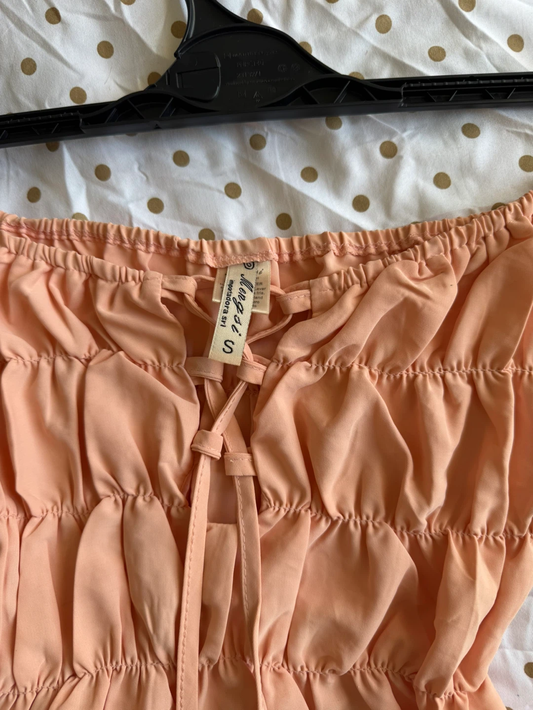 Mengsi Pink Off-the-Shoulder Smocked Crop Top Size S - photo 3