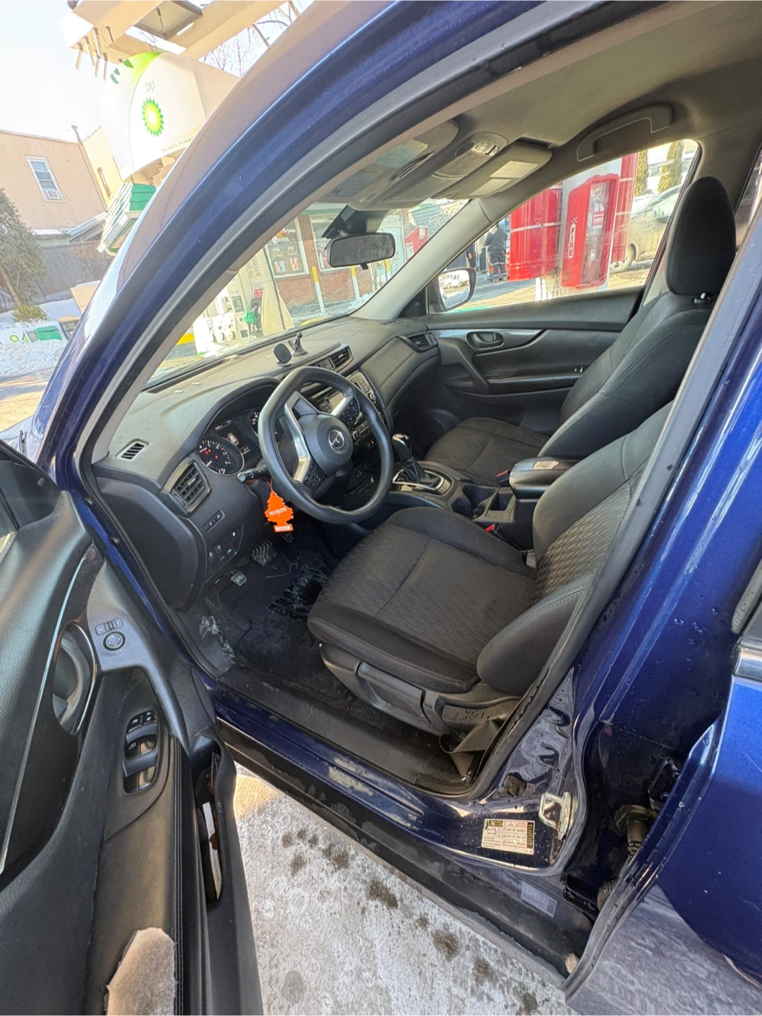 Blue Nissan Rogue SUV 2019 - photo 2