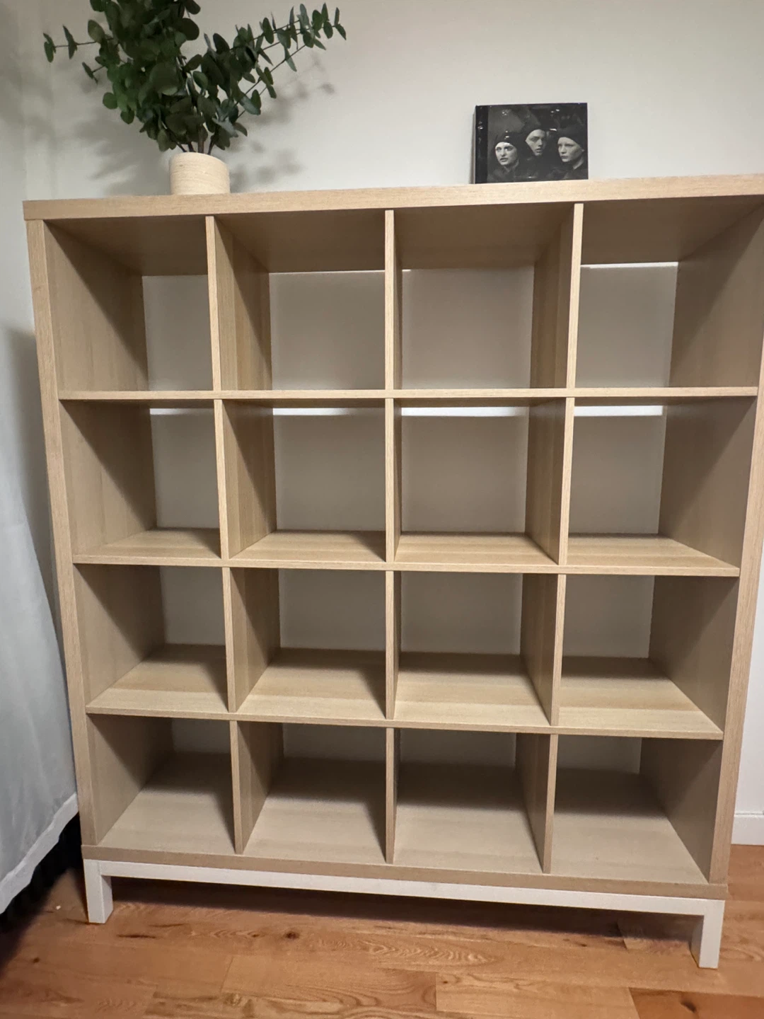 KALLAX 16-Cube Shelving Unit - photo 2