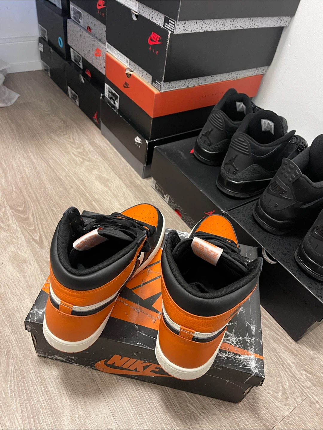 Air Jordan 1 High OG "Shattered Backboard" - photo 4
