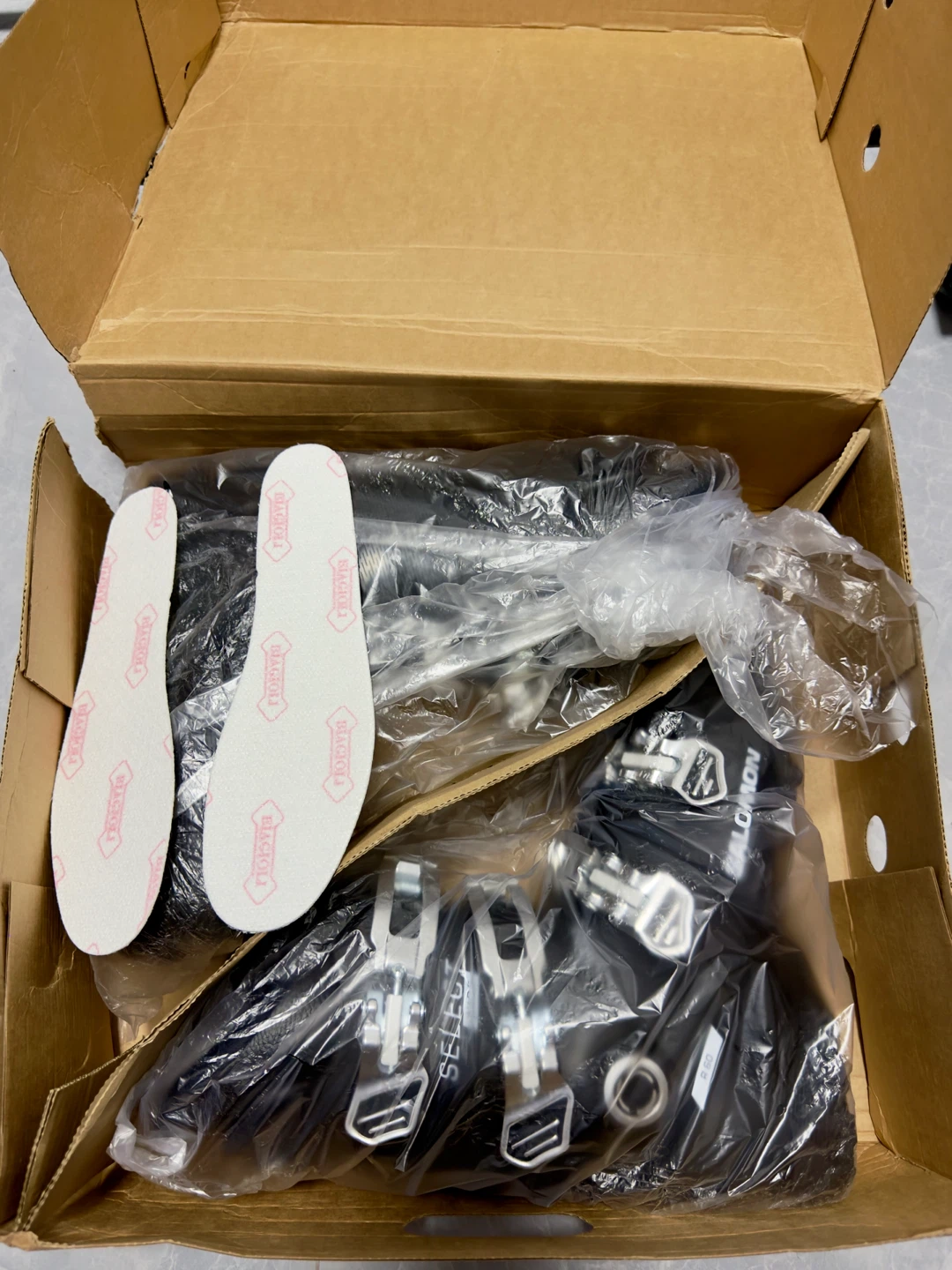 Brand new!!! Salomon Ski Boots R 60 - photo 4