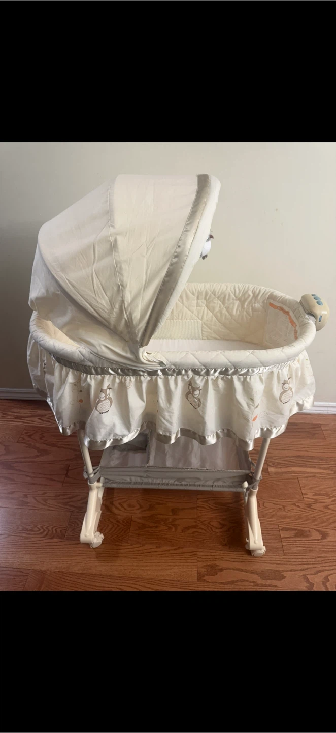Baby Bed with Sleep Sounds, Night Light, Soft Vibration - photo 4