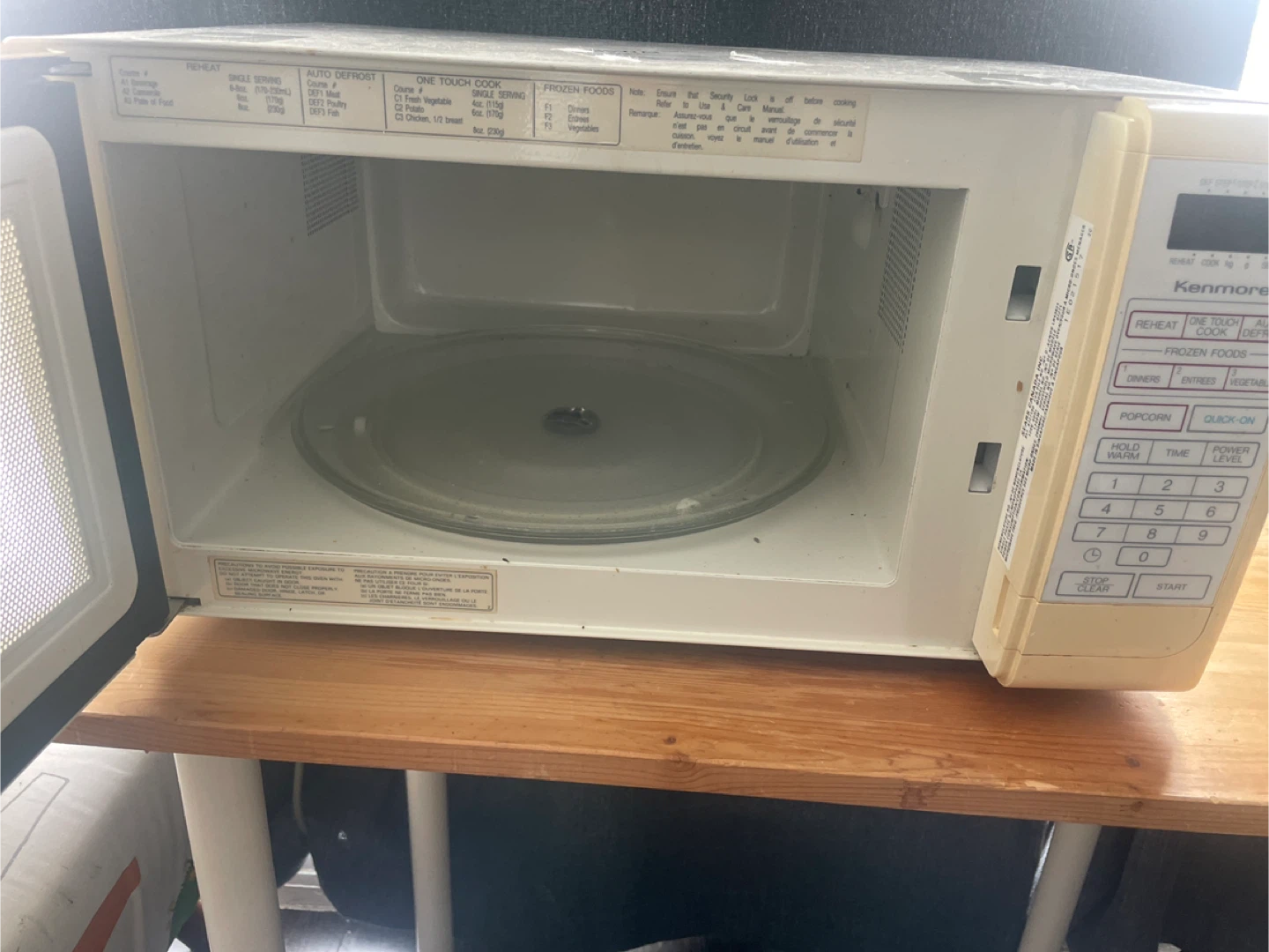 Kenmore Microwave Oven - photo 2