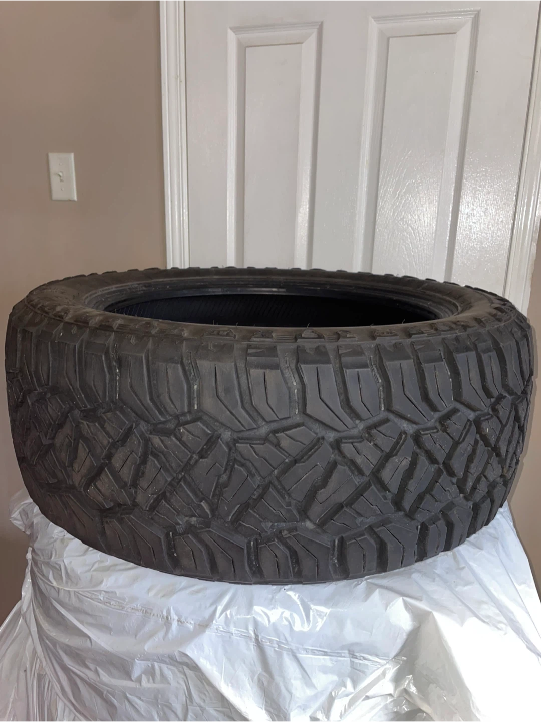 Set of 4 All-Terrain Tires - photo 2