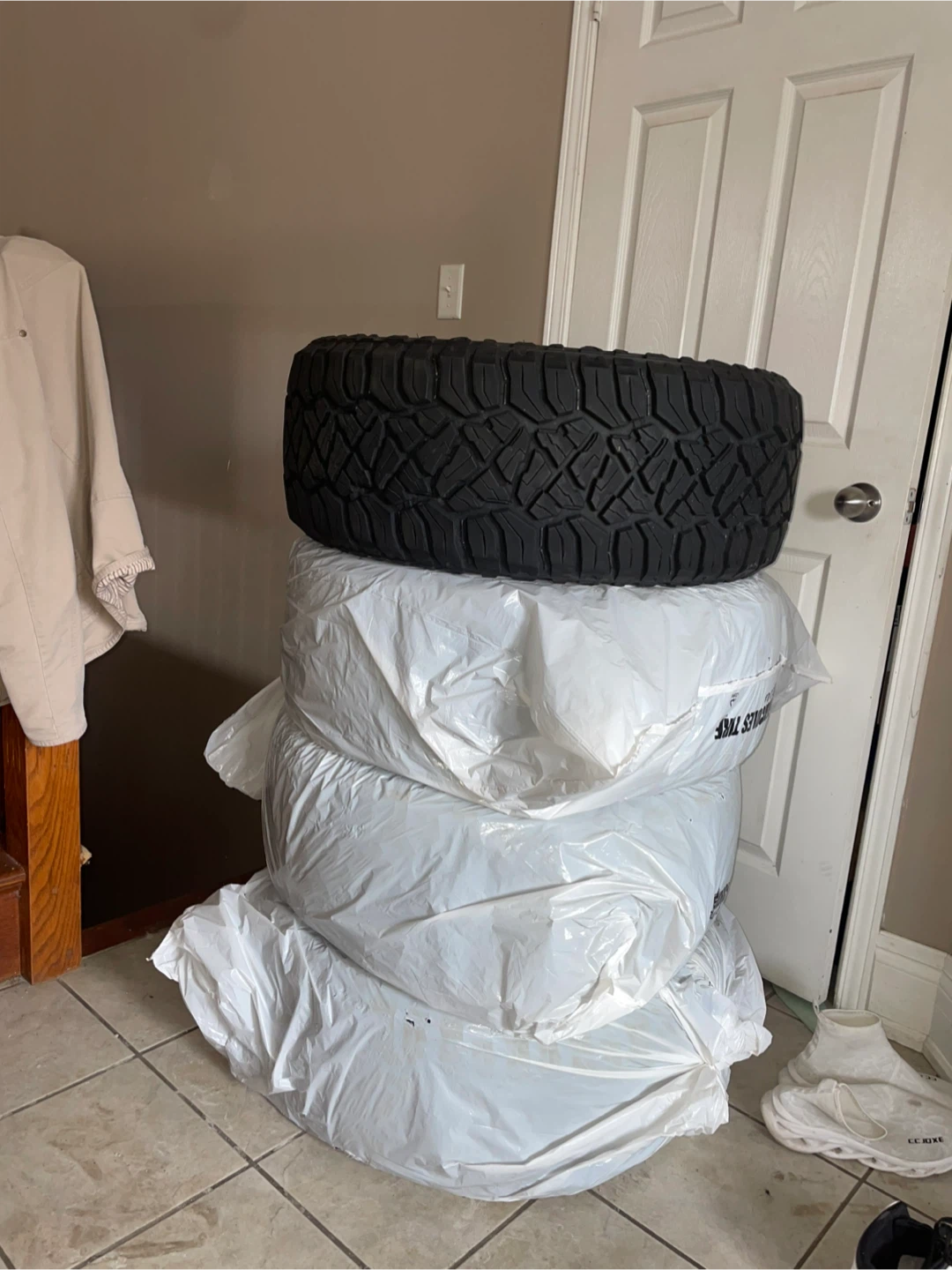 Set of 4 All-Terrain Tires - photo 3