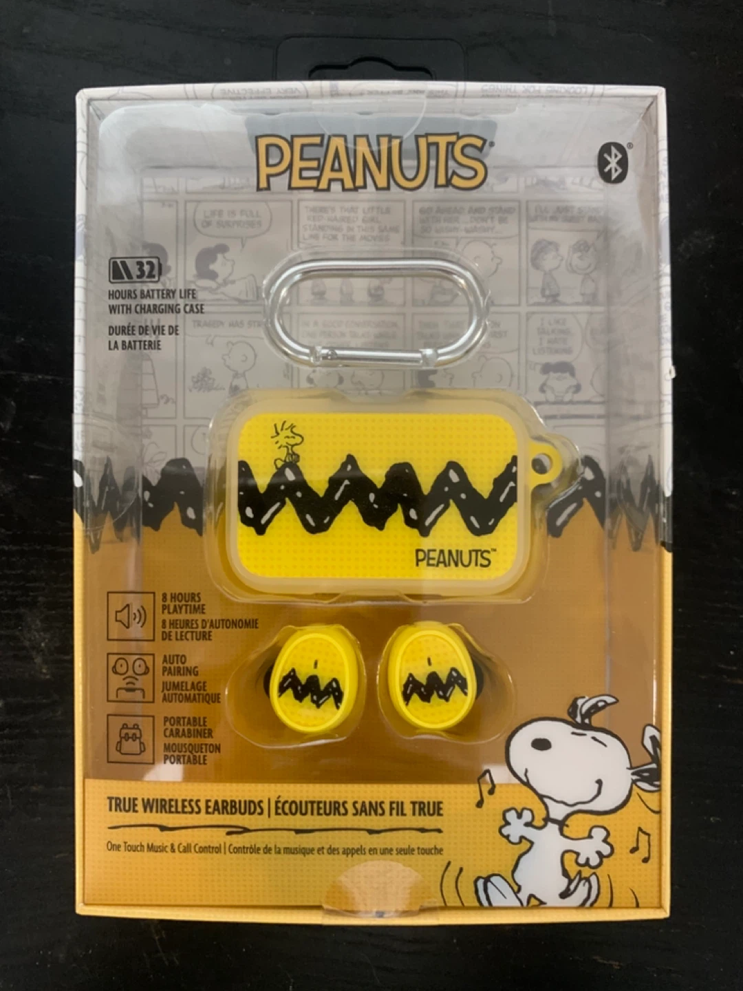 Peanuts True Wireless Earbuds with Charging Case