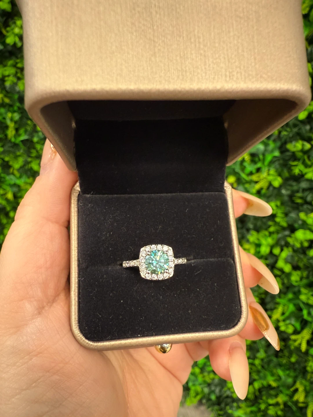 Brand new green moissanite Halo Ring 💍 size 6