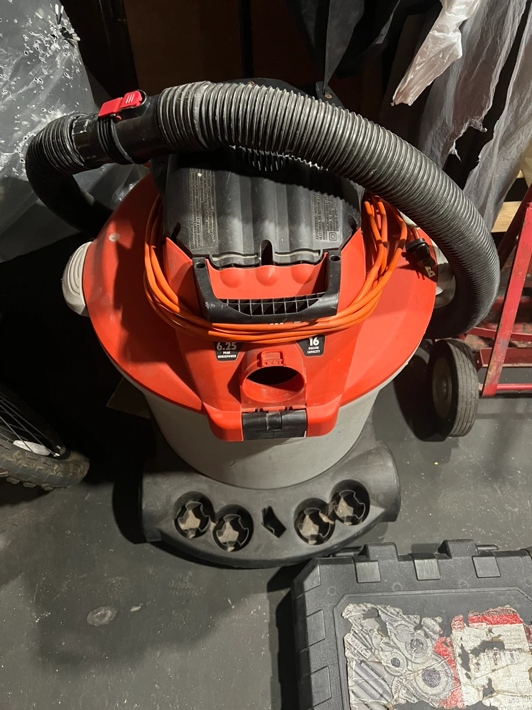 6.25 Peak HP 16 Gallon Wet/Dry Vacuum - photo 5