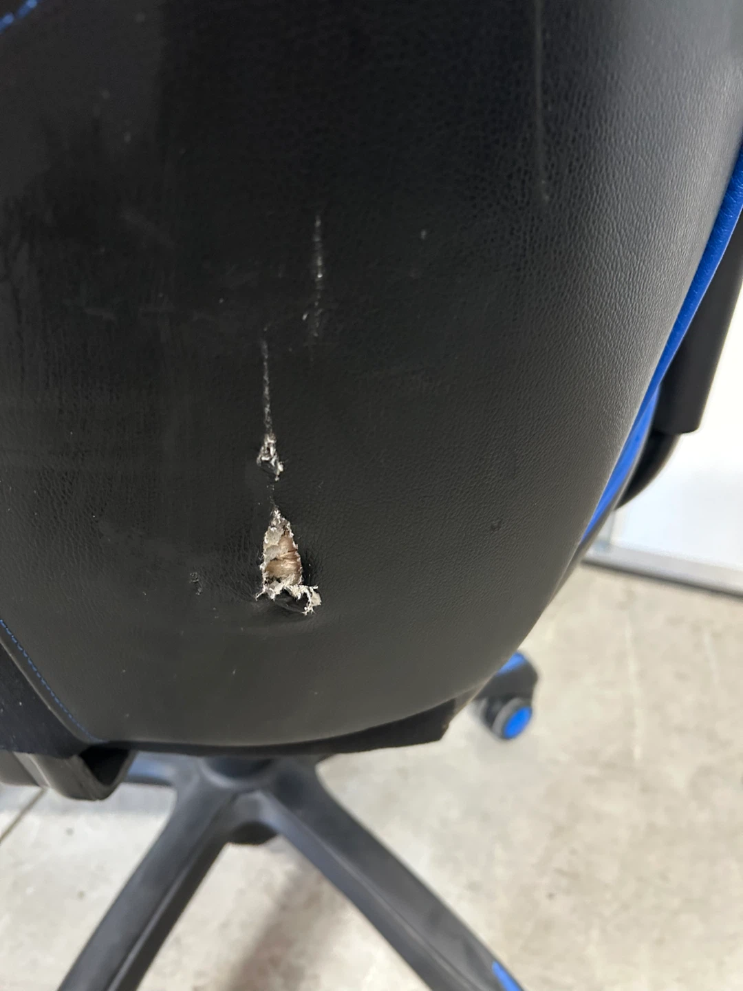 Black and Blue Gaming Chair - photo 3