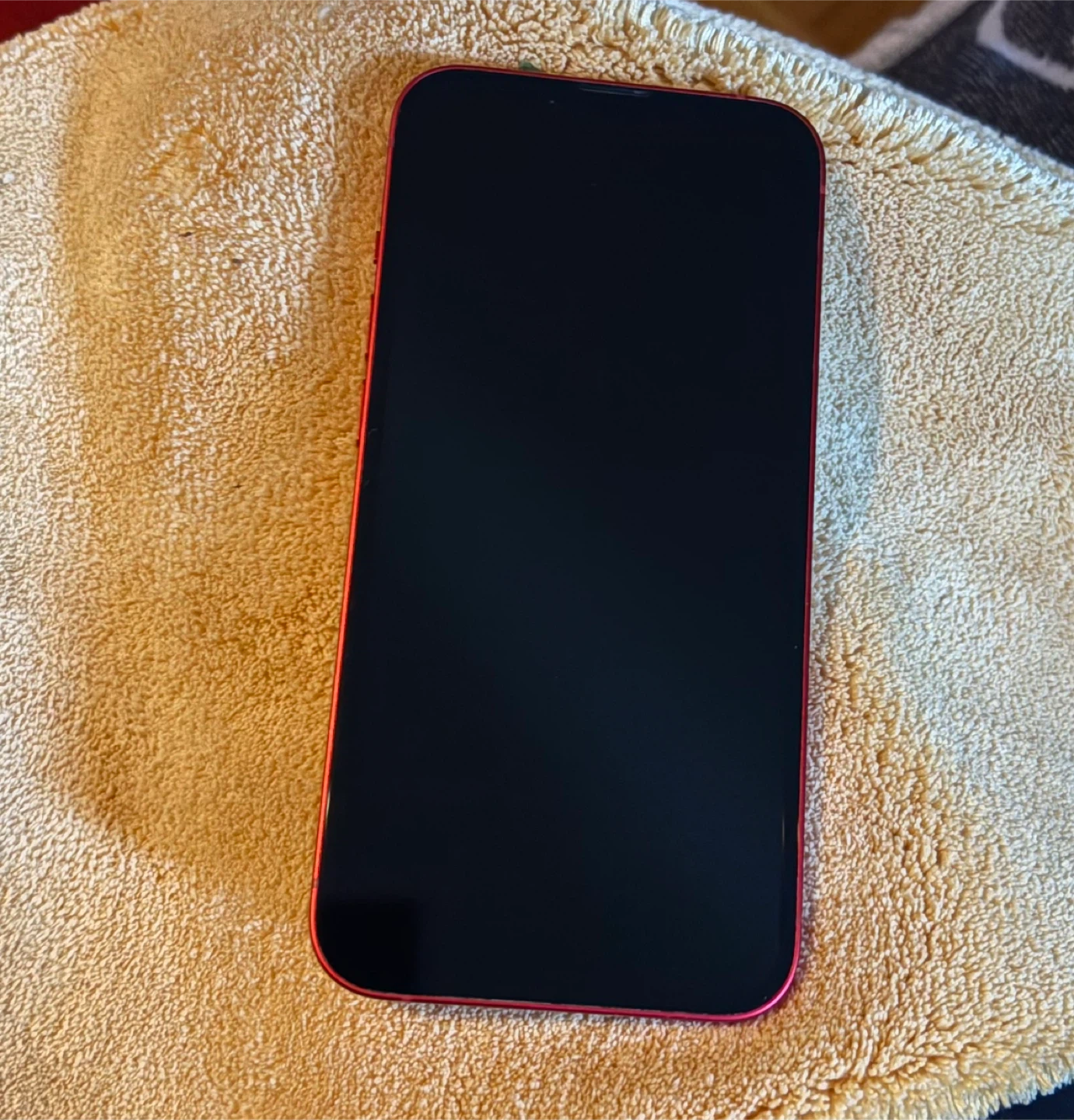 Apple iPhone 14 (RED) - photo 4
