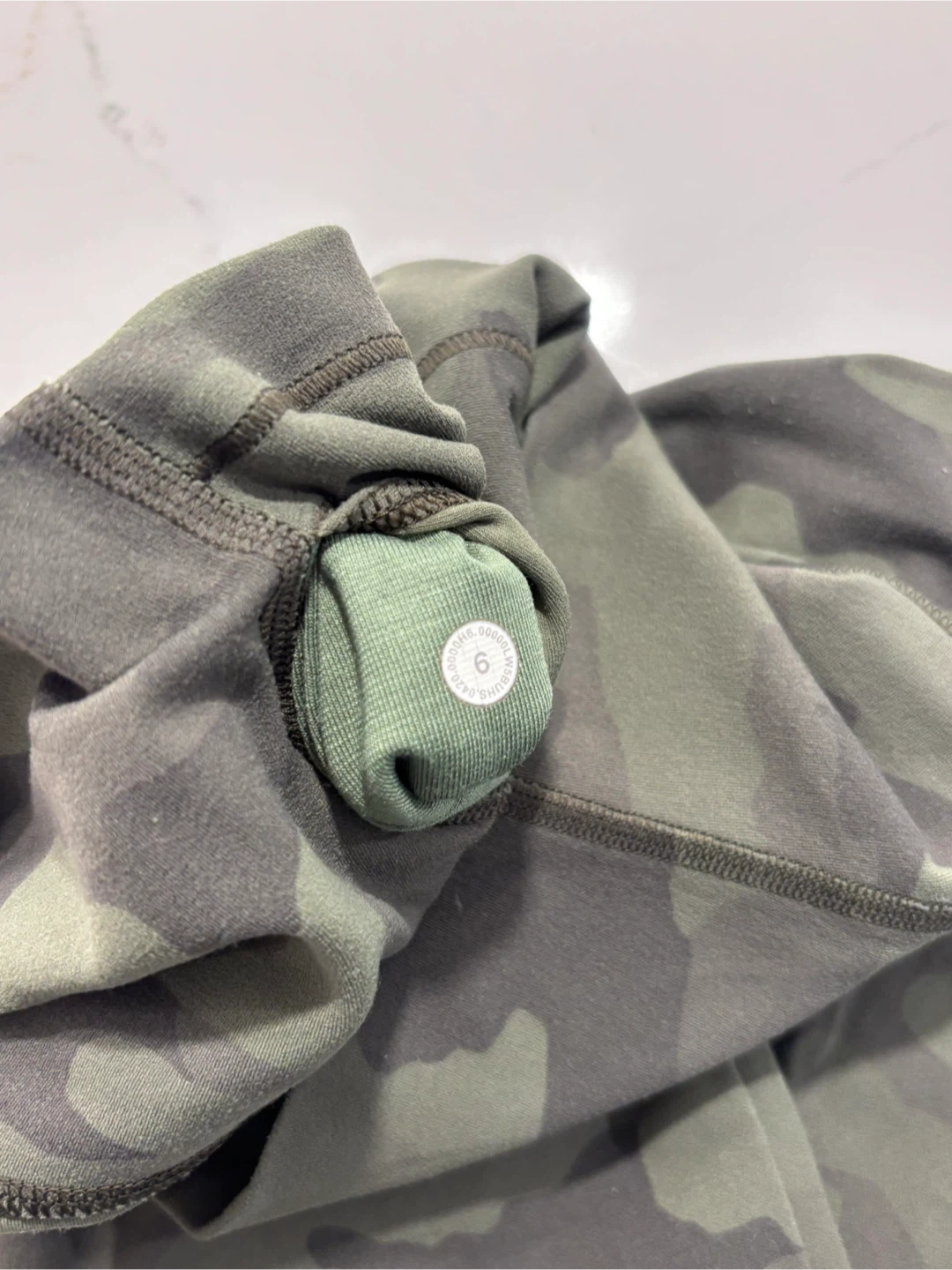 Lululemon Leggings Women 6 Align 31" High Rise Camo Green - photo 5