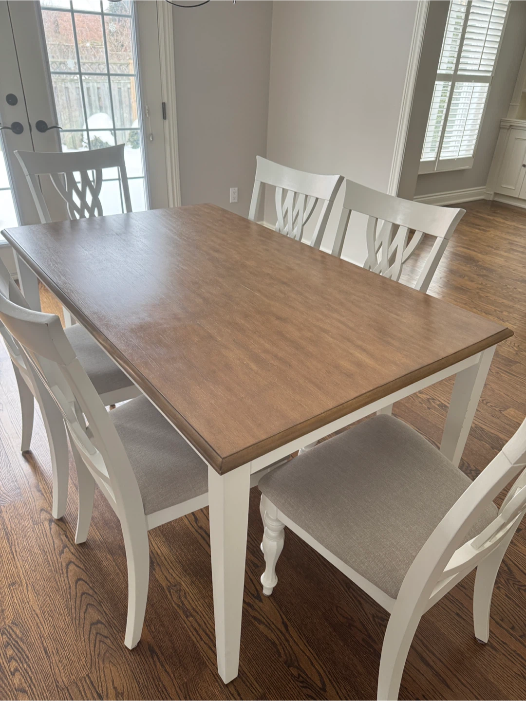 Dining Table and Chairs Set
