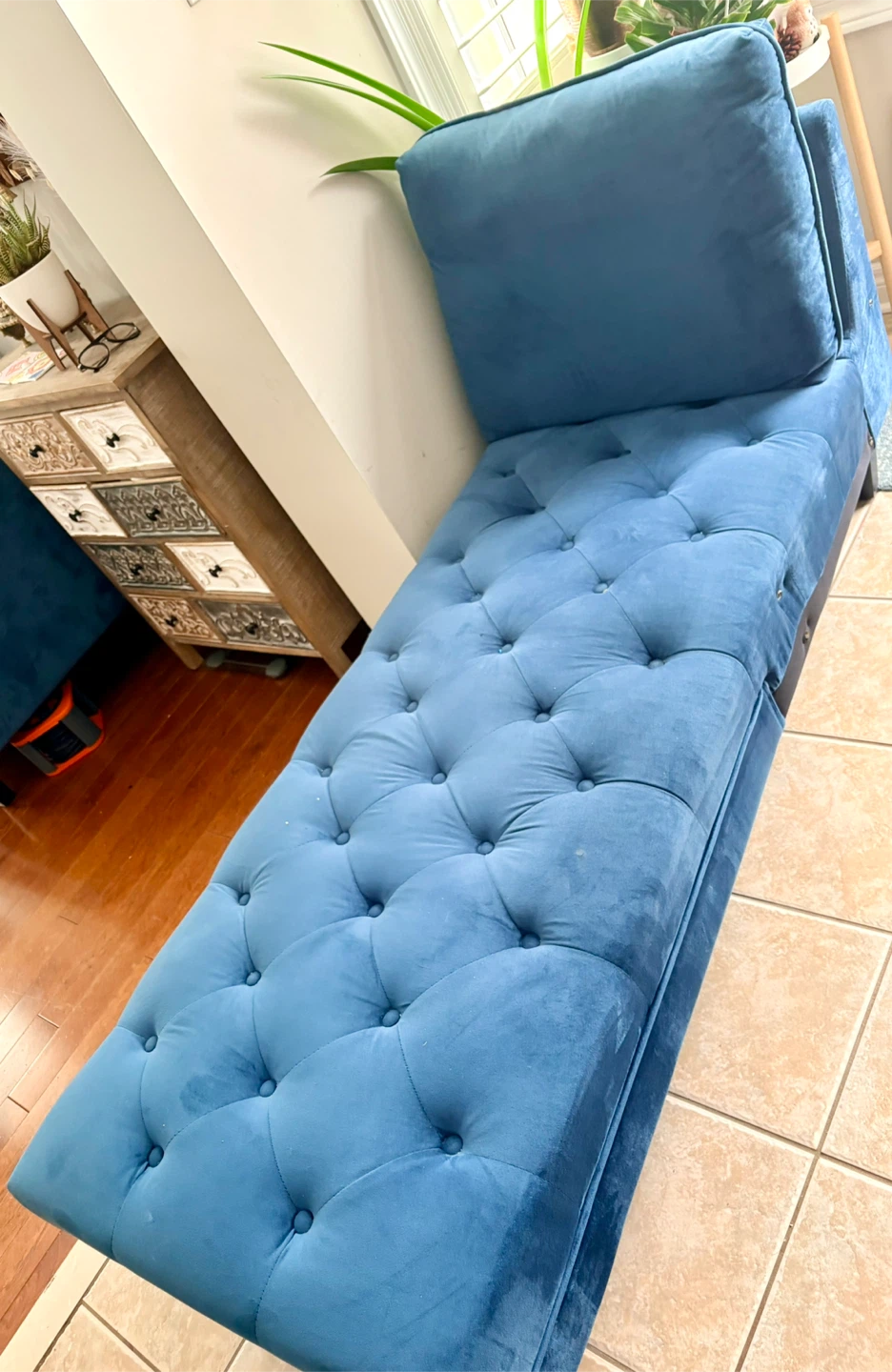 Blue Tufted Chaise Lounge with Pillow - photo 2