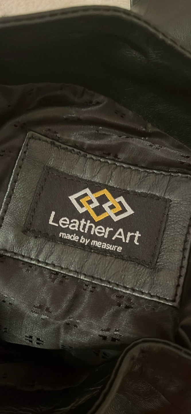 real leather button skirt