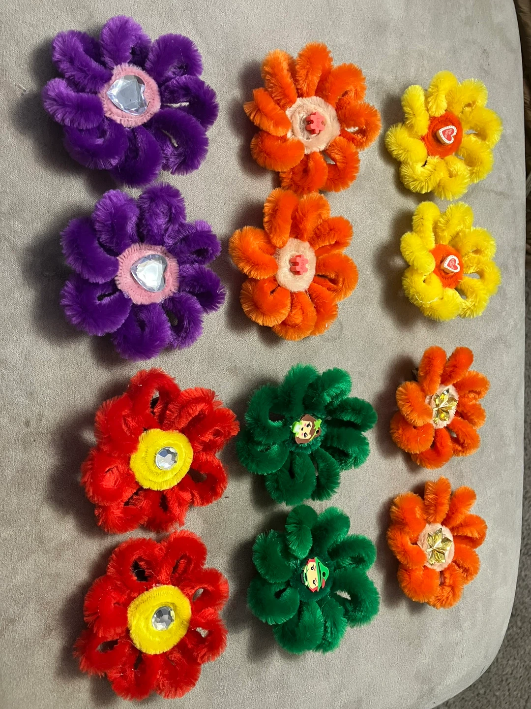Pipe Cleaner Flower Hair Clips