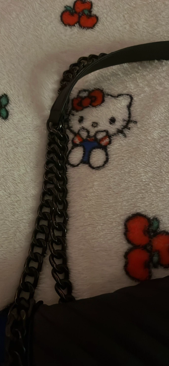 black bag w/ black chain
