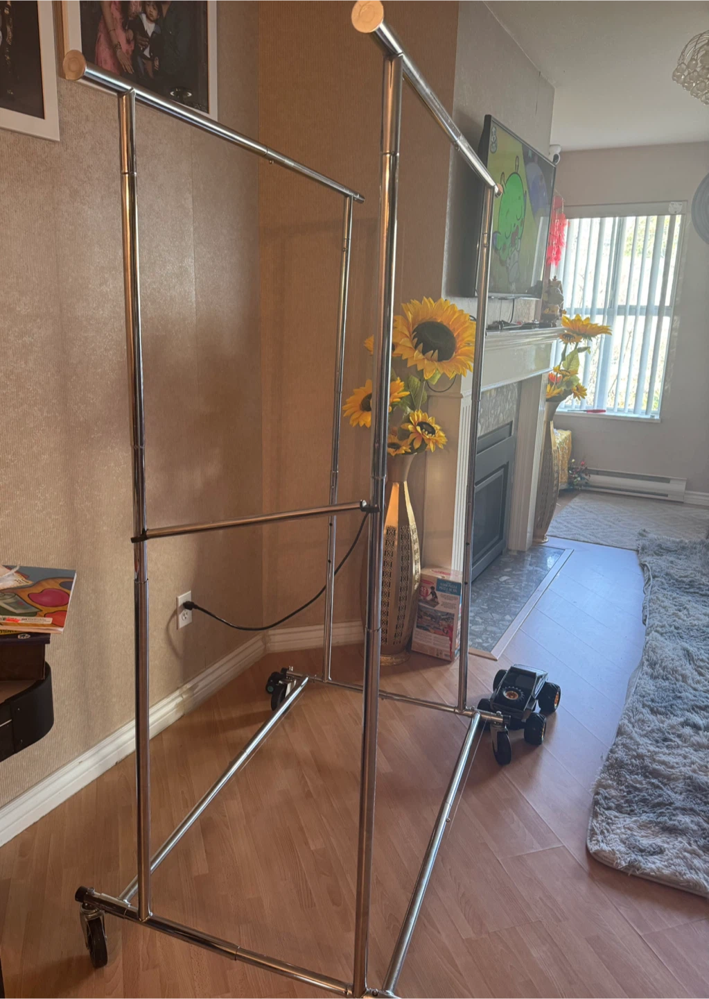 Double Rod Rolling Garment Rack - photo 2