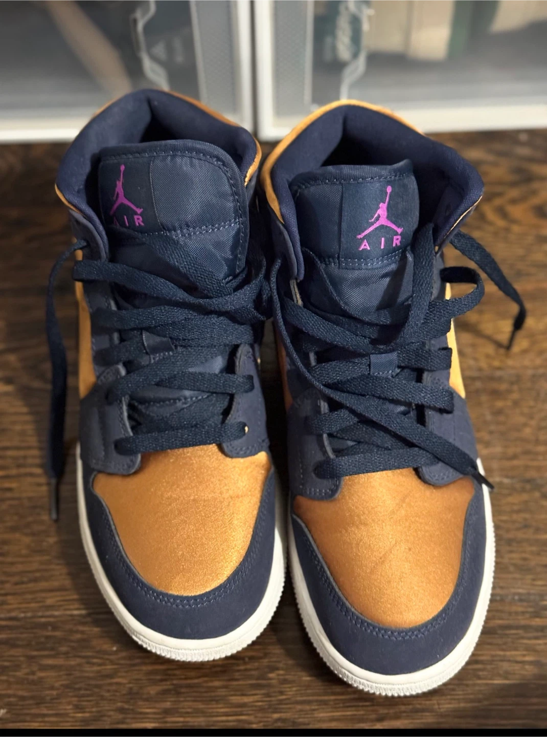 Air Jordan 1 Mid "Golden Harvest" Navy Orange Sneakers