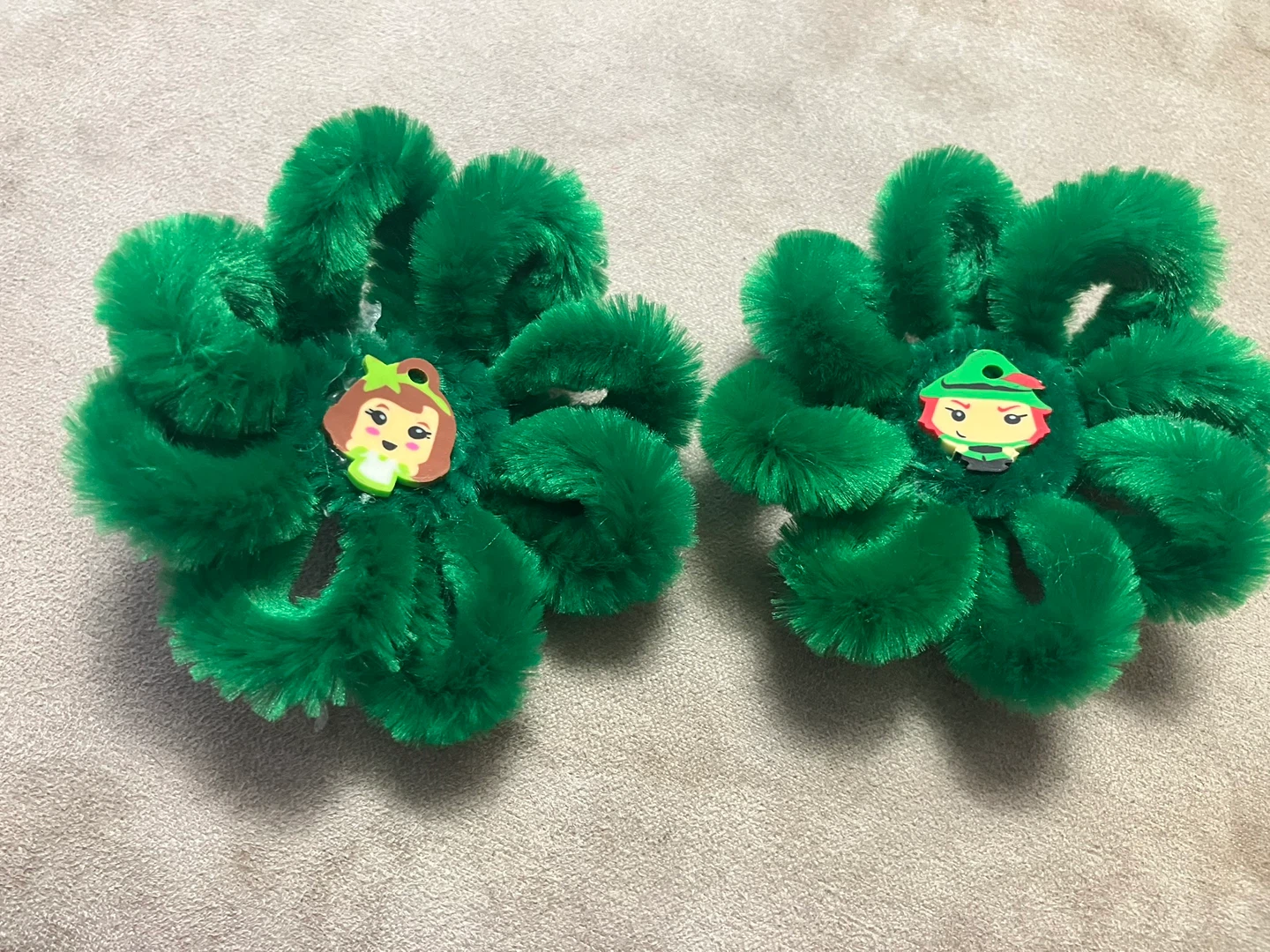 Fuzzy Flower Hair Clips (Set of 2)