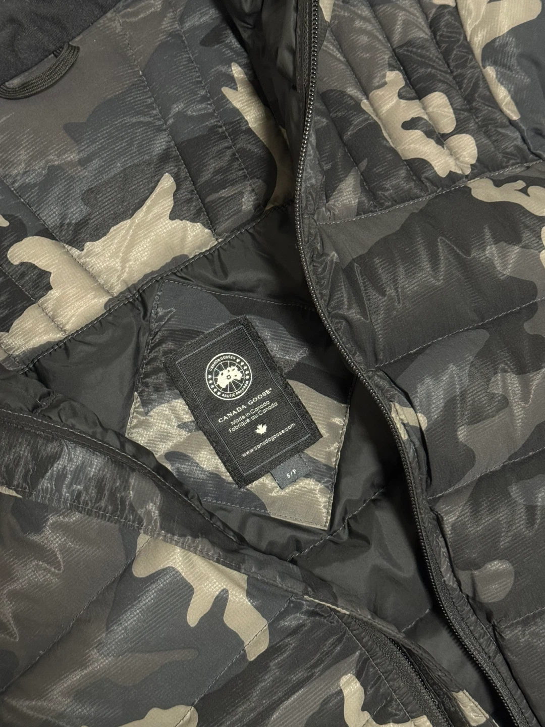 Canada Goose Puffer Jacket Size S🏆 - photo 3
