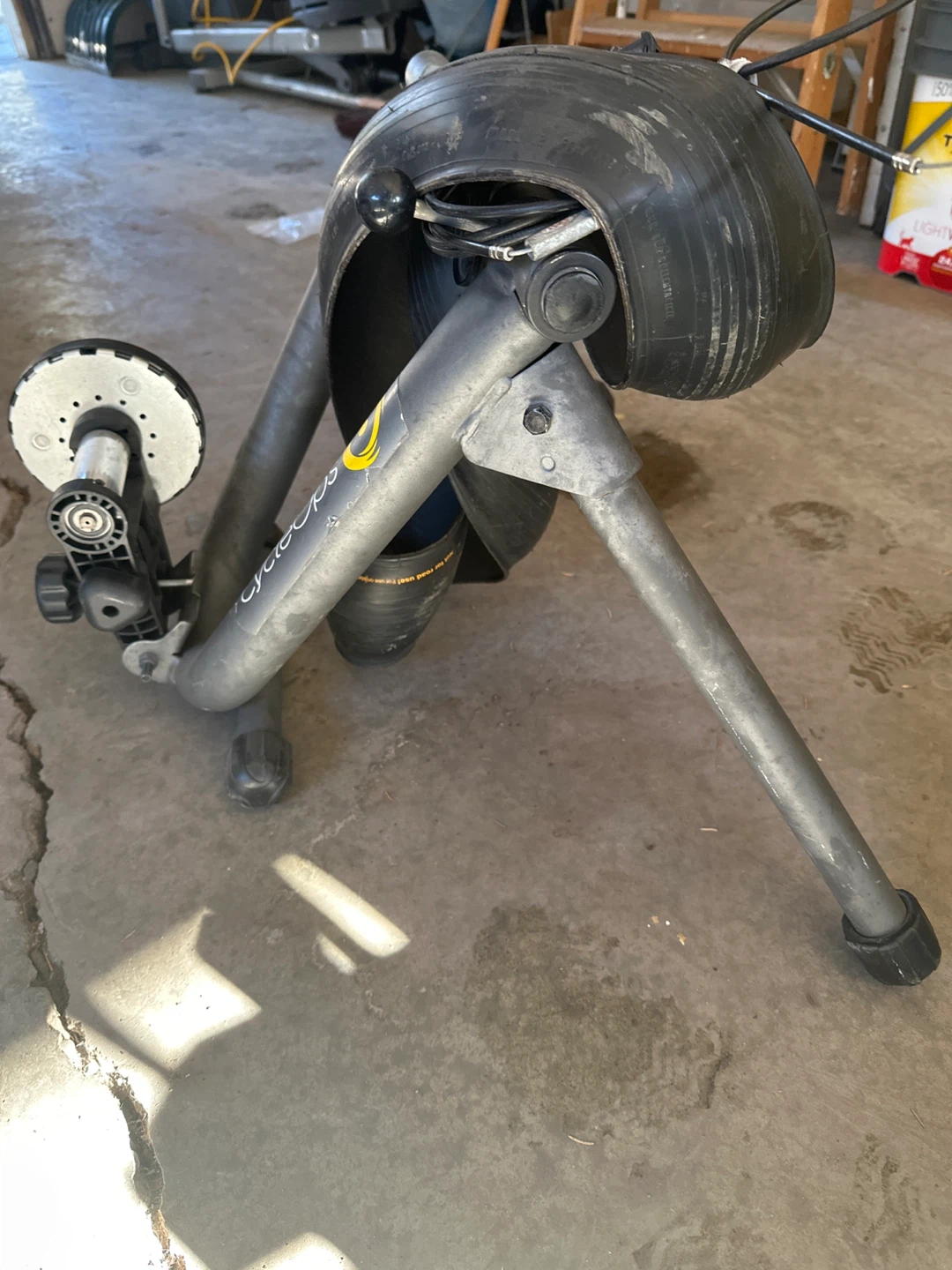 CycleOps Bicycle Trainer - photo 3