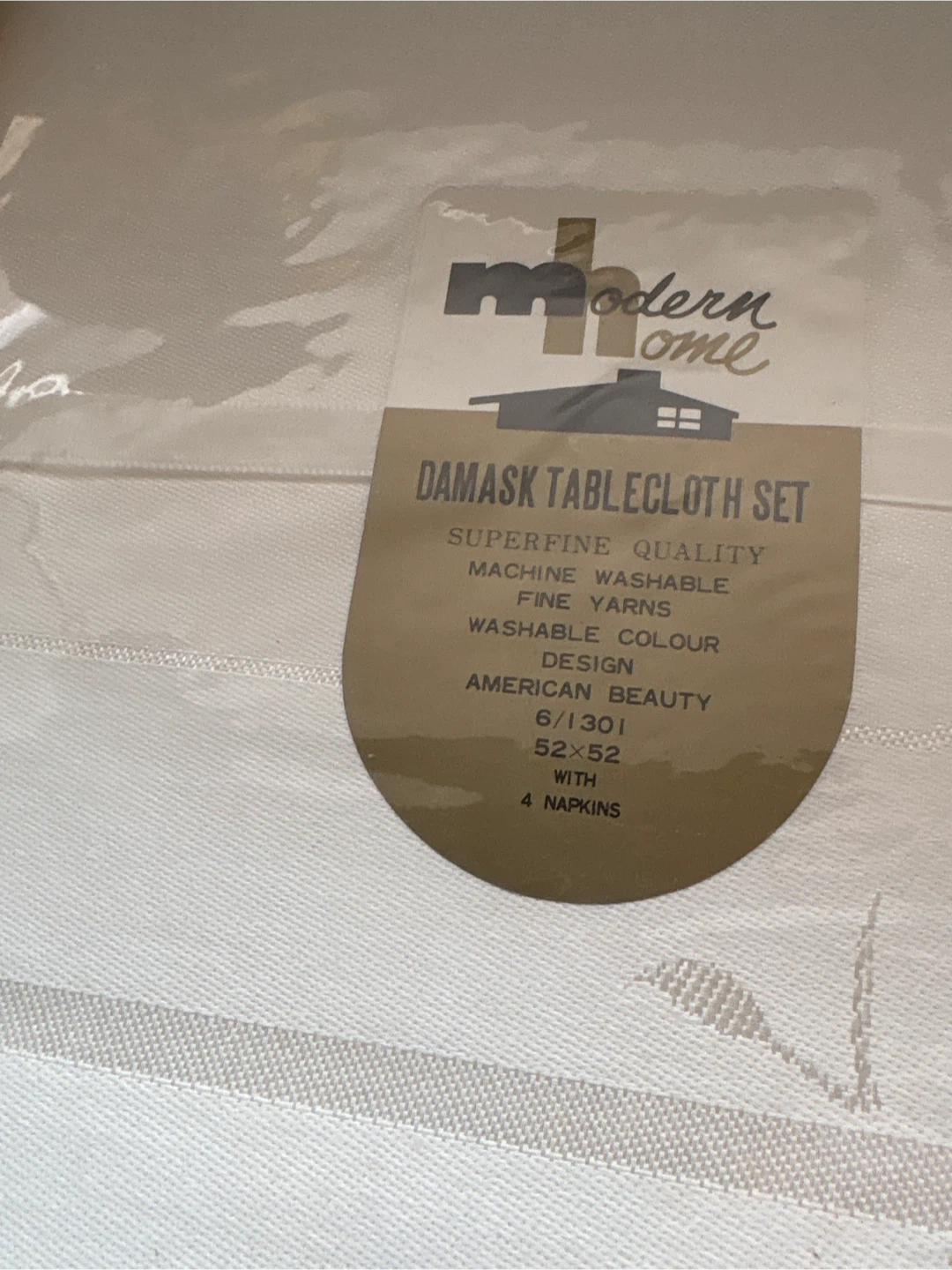 Modern Home Damask Tablecloth Set - 52x52 - photo 3