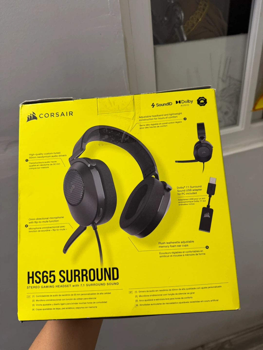 This Corsair HS65 Surround stereo gaming headset - photo 3