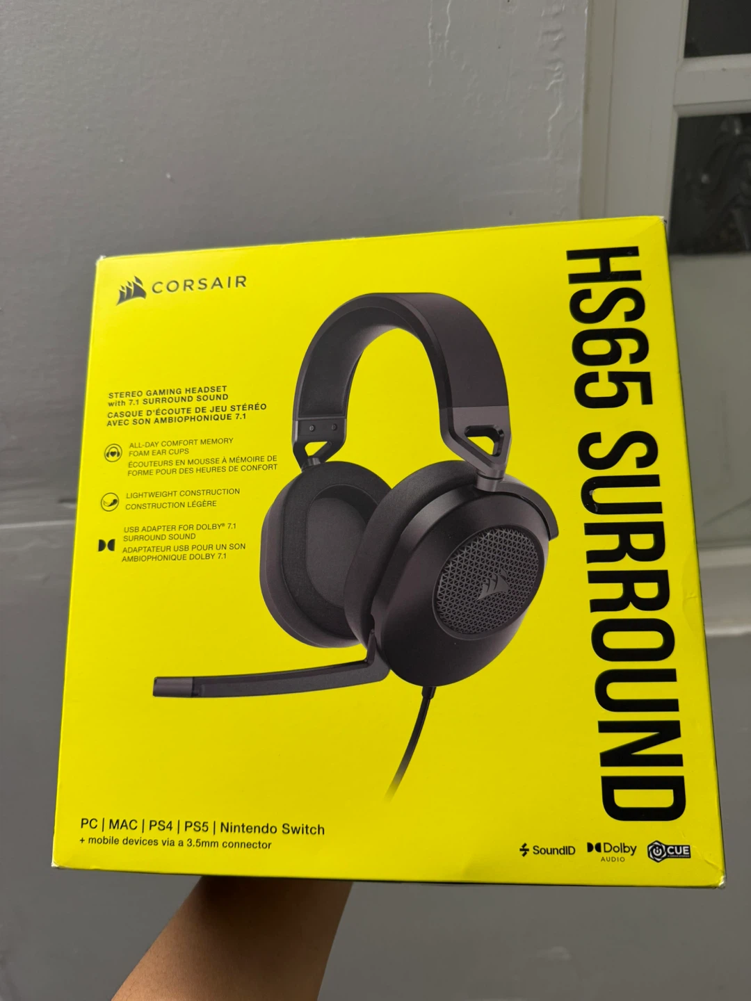 This Corsair HS65 Surround stereo gaming headset