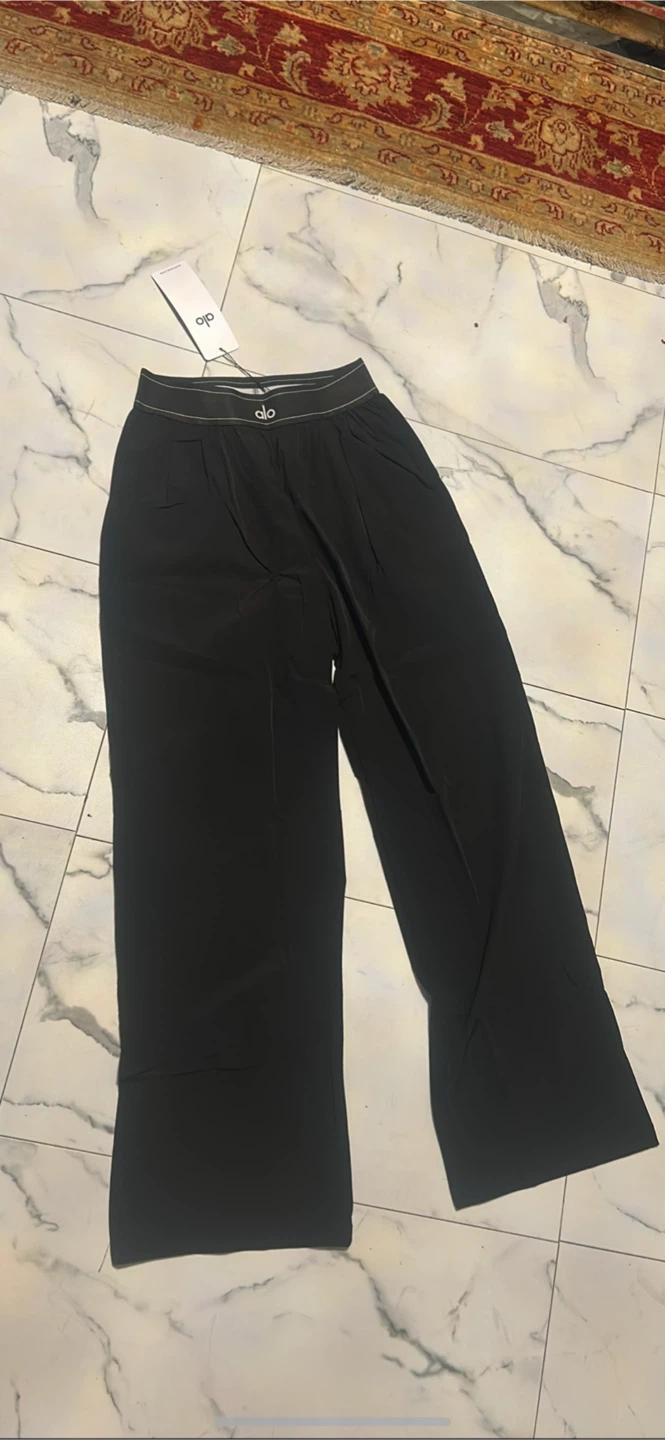 Alo Yoga Suit Up Trouser (Black)