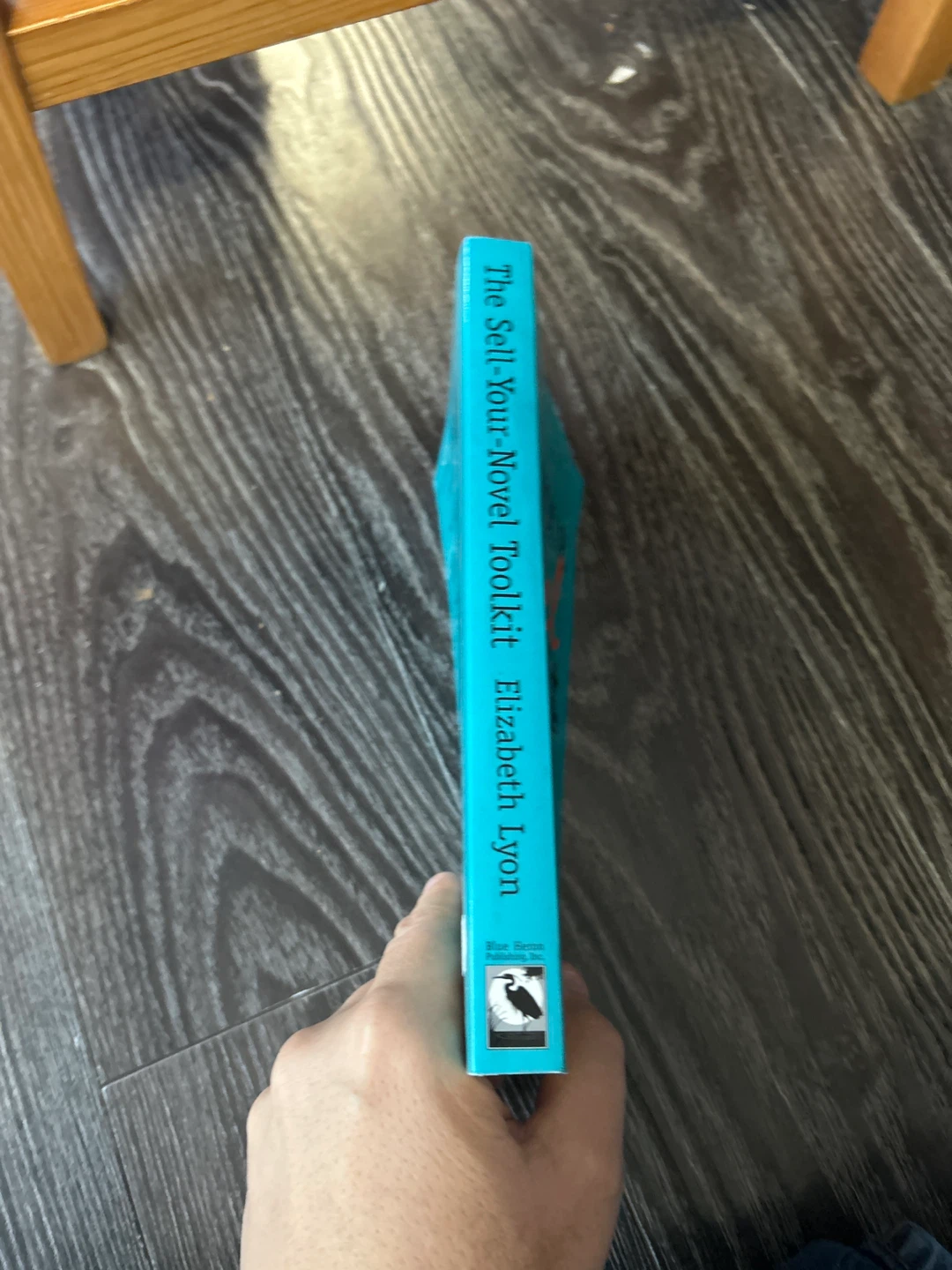 The sell your novel tool kit soft cover book by Elizabeth Lyon - photo 2