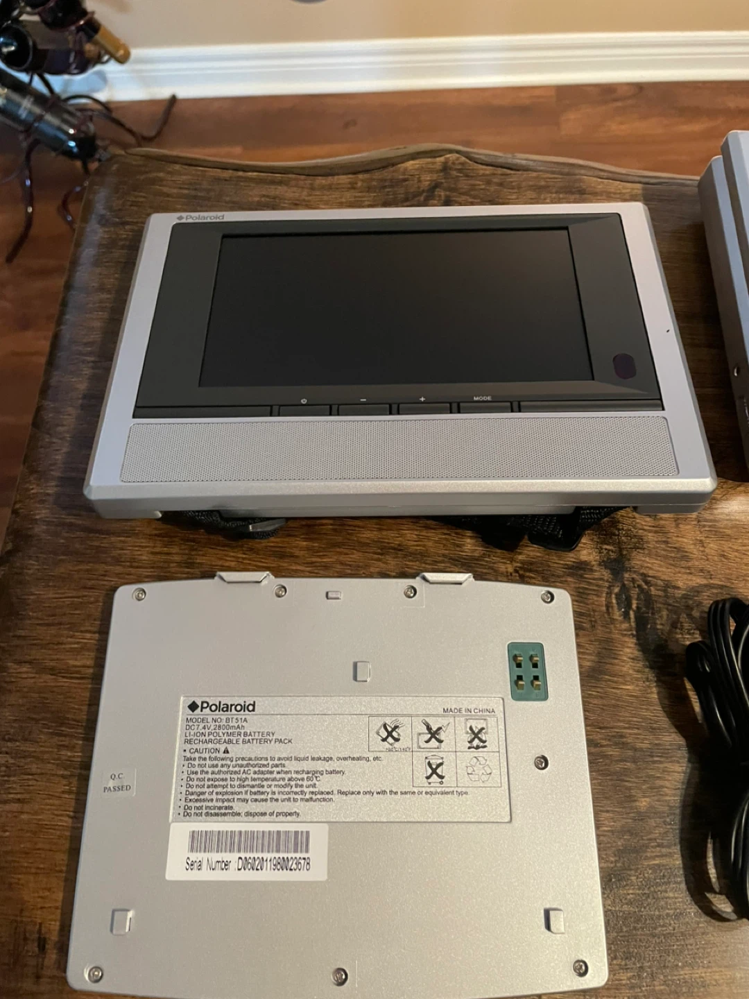 Polaroid 7" Portable DVD Player PDM-2737