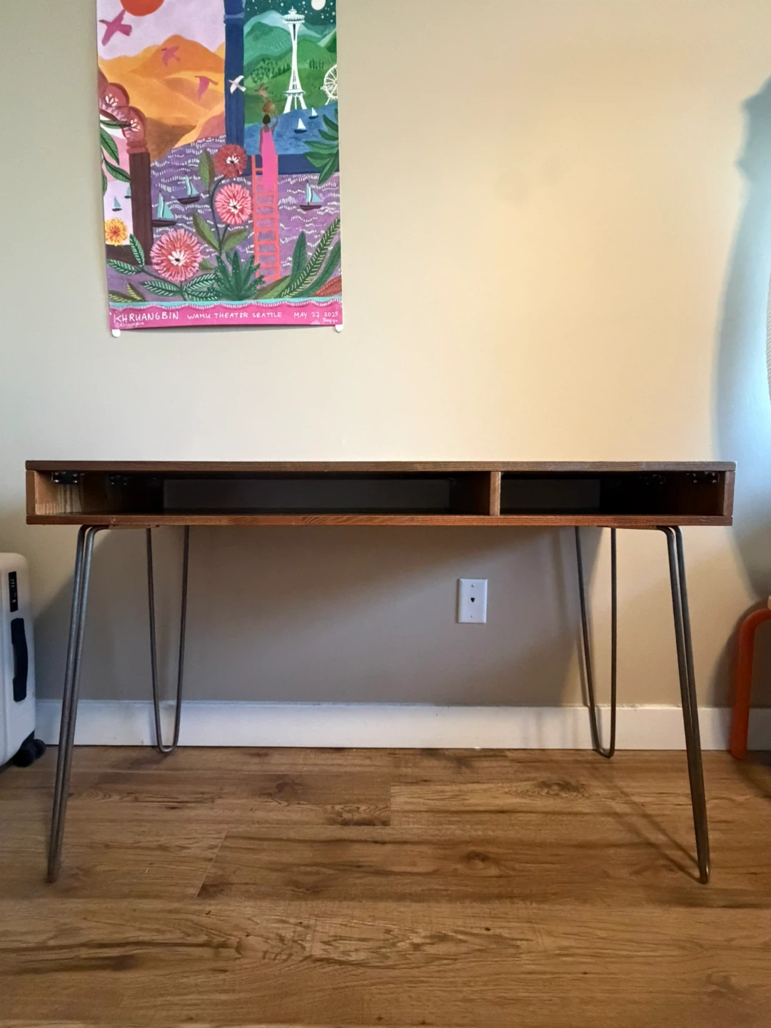 Wooden Desk with Hairpin Legs