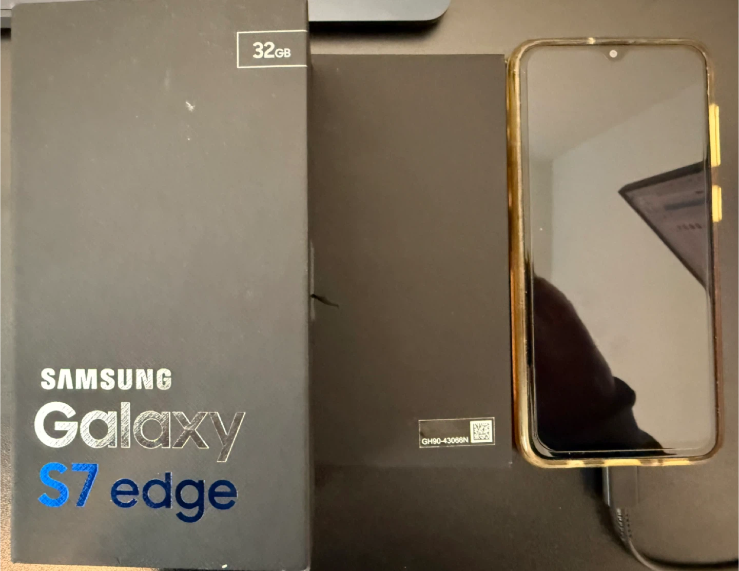 Samsung Galaxy S7 Edge 32GB Smartphone