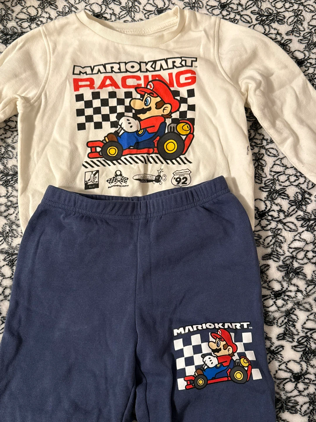 Nintendo Mario Kart 4T Long Sleeve Shirt and Pants Set