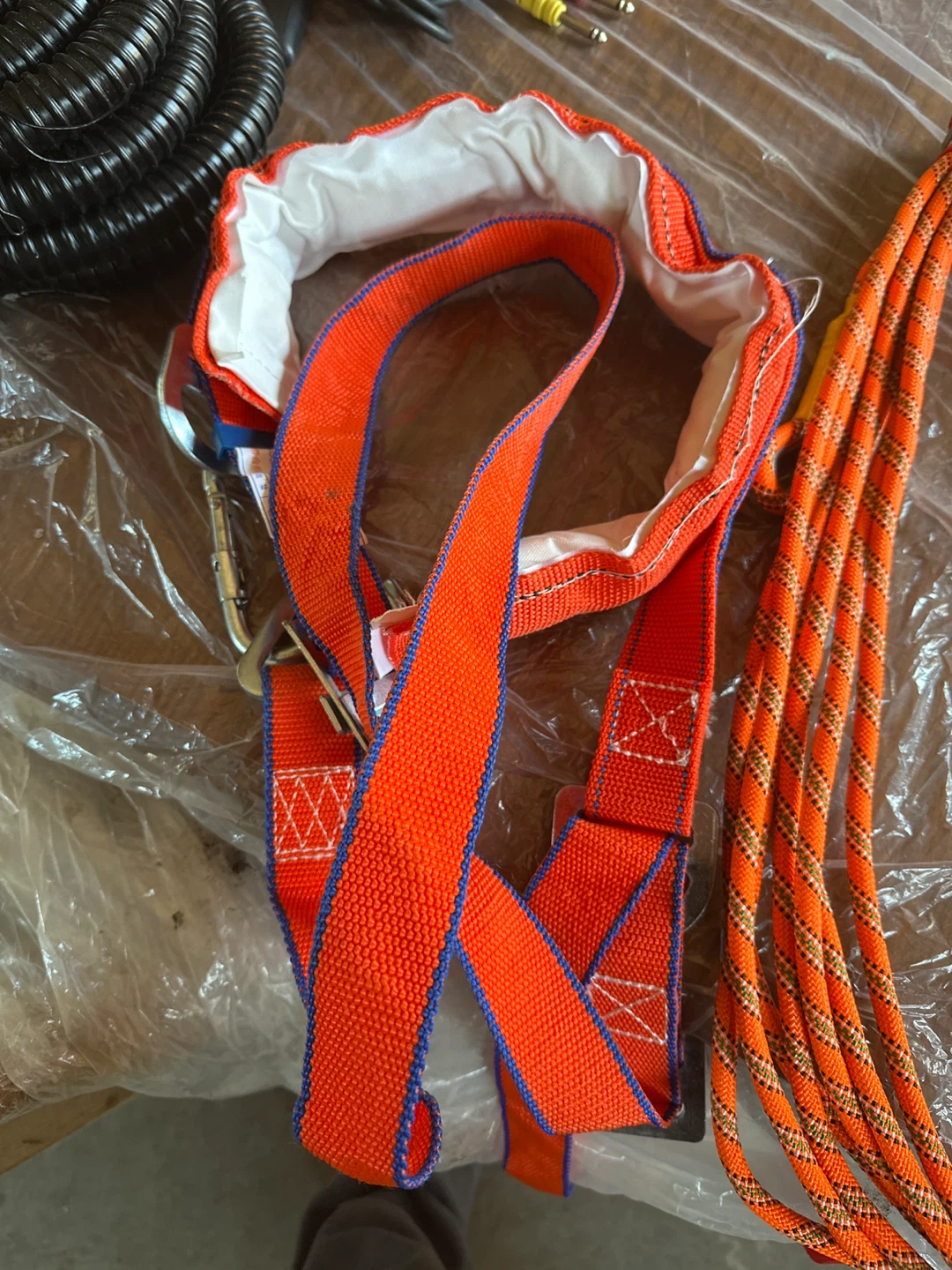 Climbing Rope and Tree Climbing Spurs - photo 4
