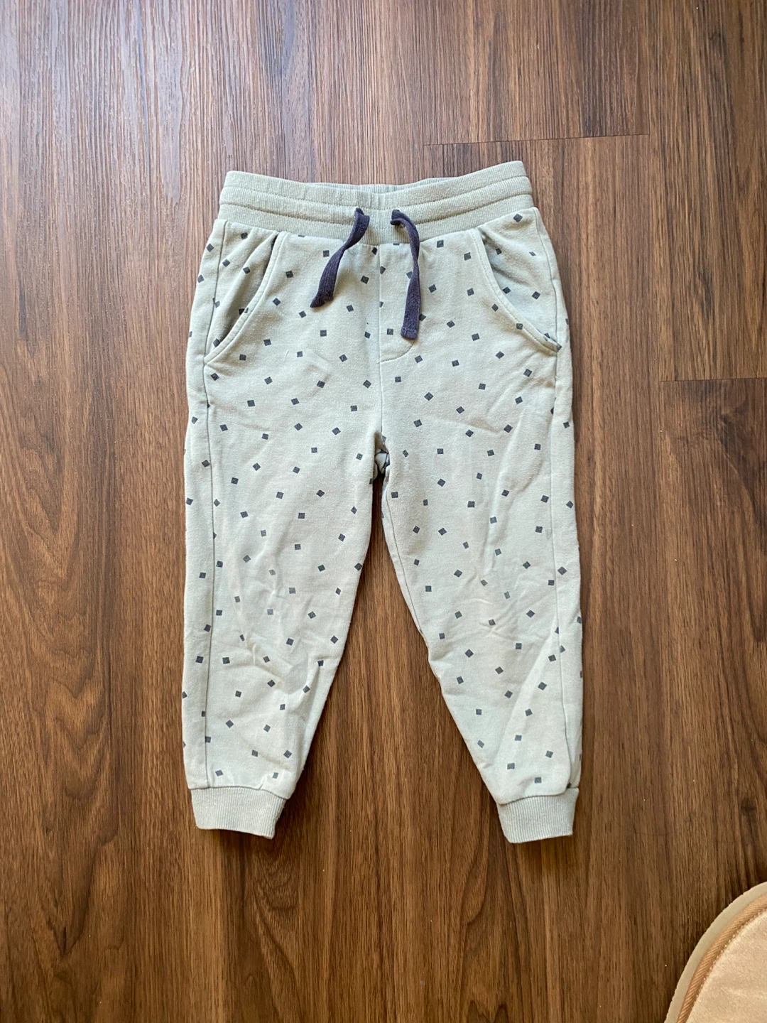 Miles the Label Sage Diamond Print Joggers Size 3Y 🏆