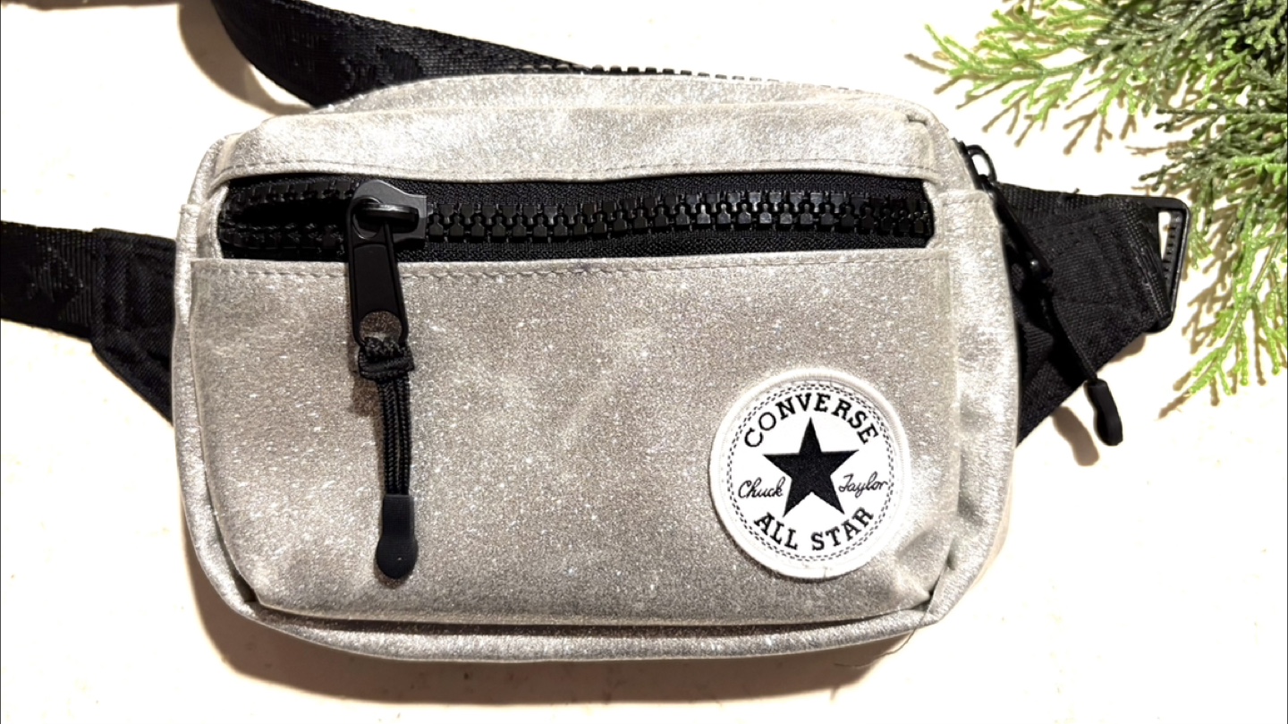 Converse Chuck Taylor All Star Glitter Fanny Pack