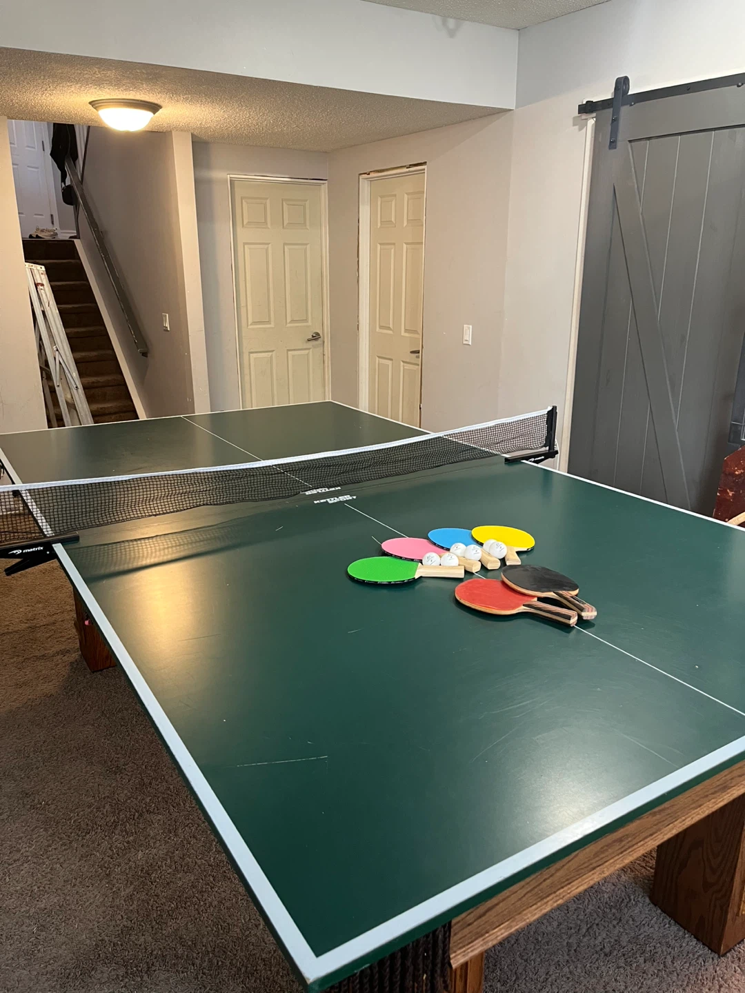 2 in 1 Oak Pool Table with Accessories - photo 3