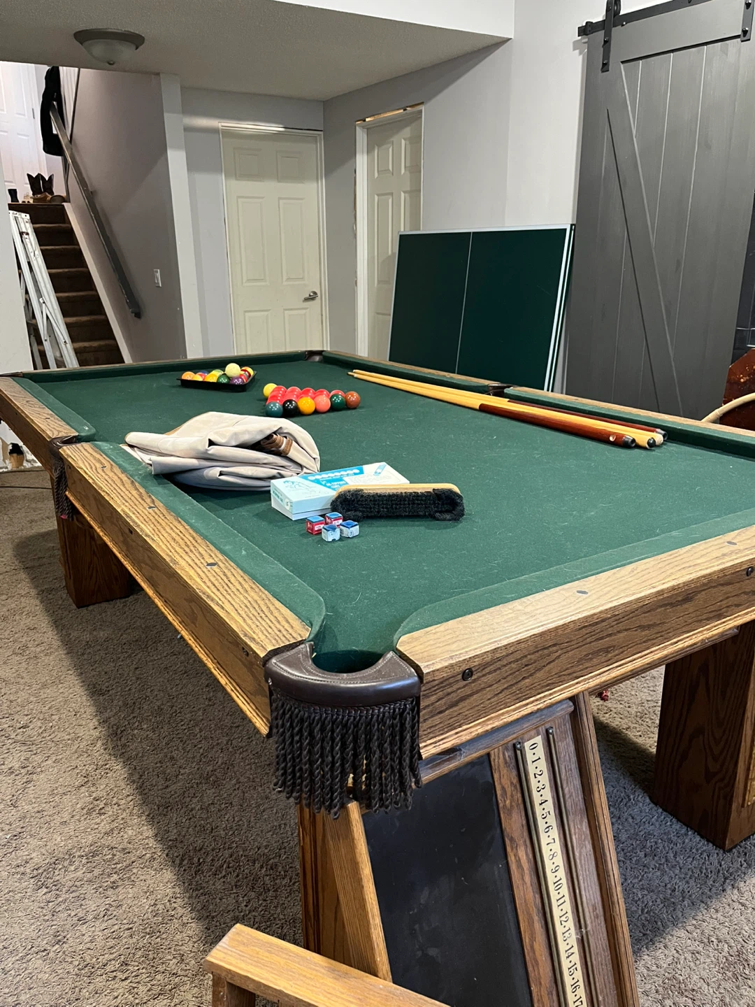 2 in 1 Oak Pool Table with Accessories - photo 2