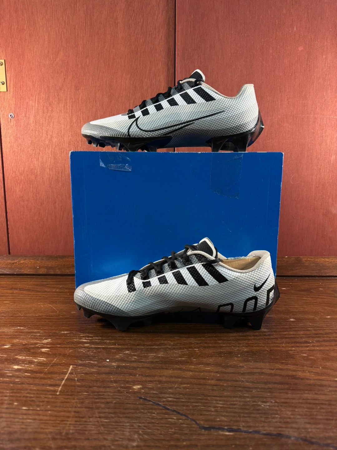 Nike Vapor Edge Speed 360 Football Cleats Mens Size US 11