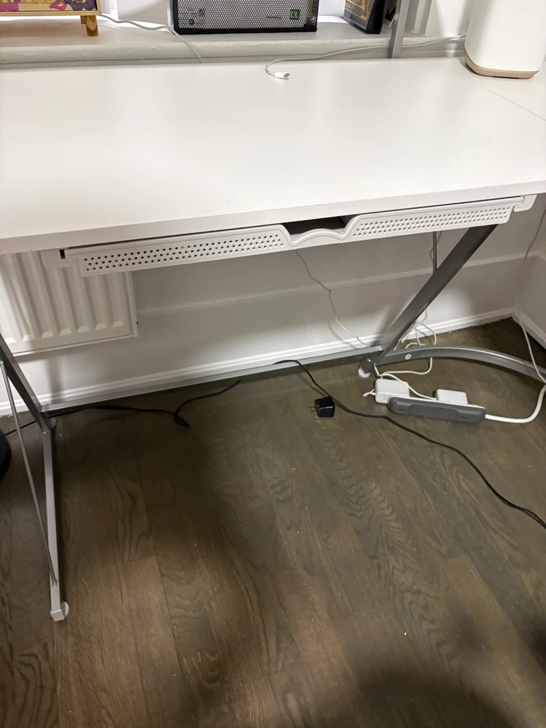 White L-Shaped Desk with Drawer - photo 3