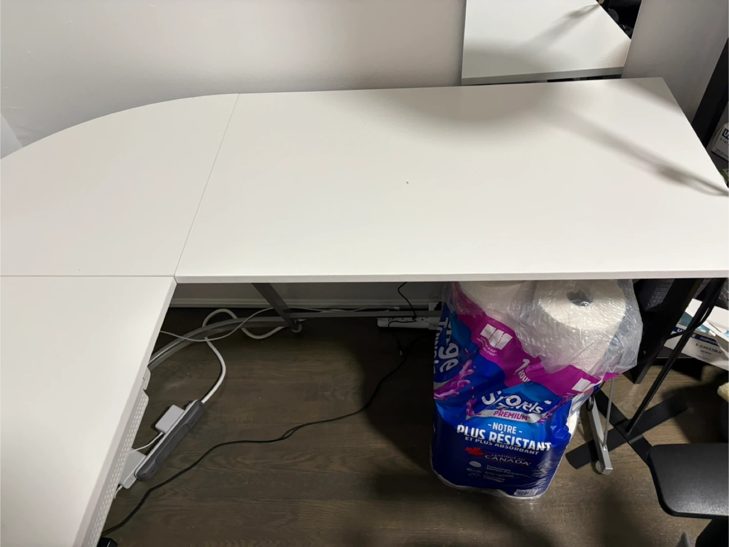 White L-Shaped Desk with Drawer - photo 2