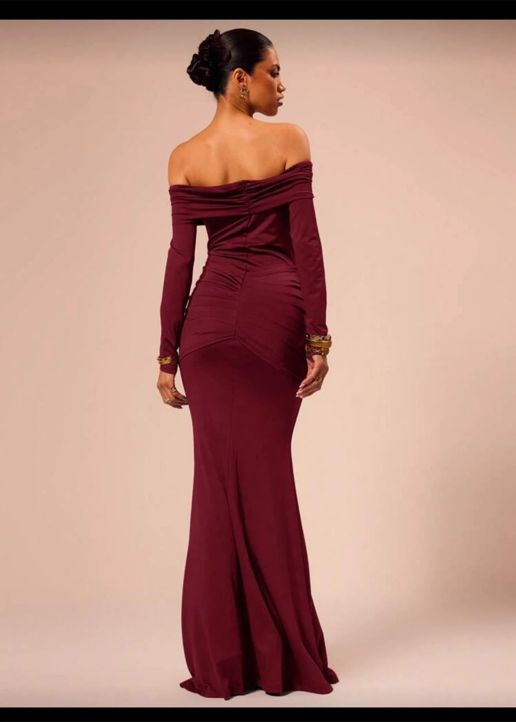 Women's Burgundy Off-the-Shoulder Long Sleeve Gown - photo 2
