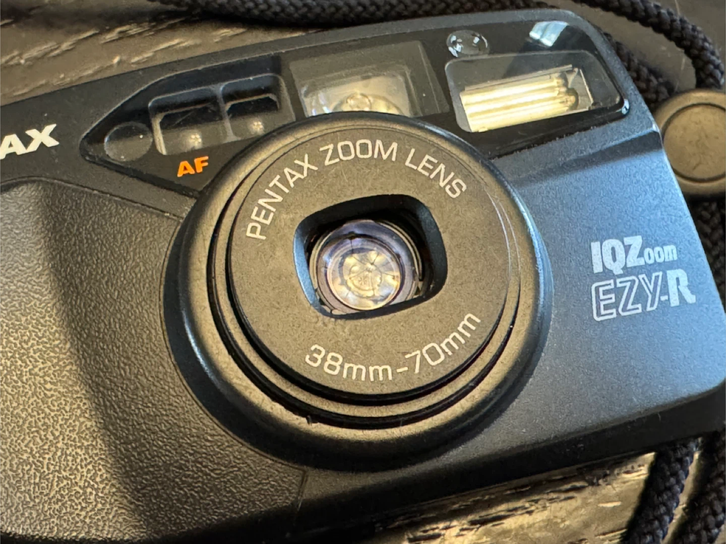 Pentax film camera IQZoom or Espio 738 - photo 2
