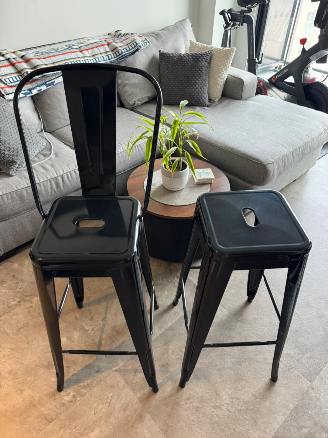 Black Metal Bar Stools 30”