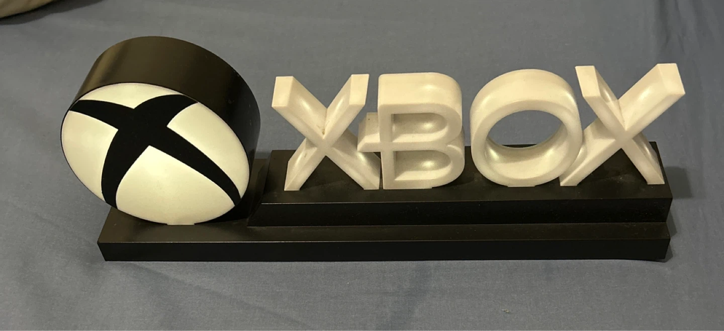 Xbox Plastic Light-Up Logo Display Statue 🏆