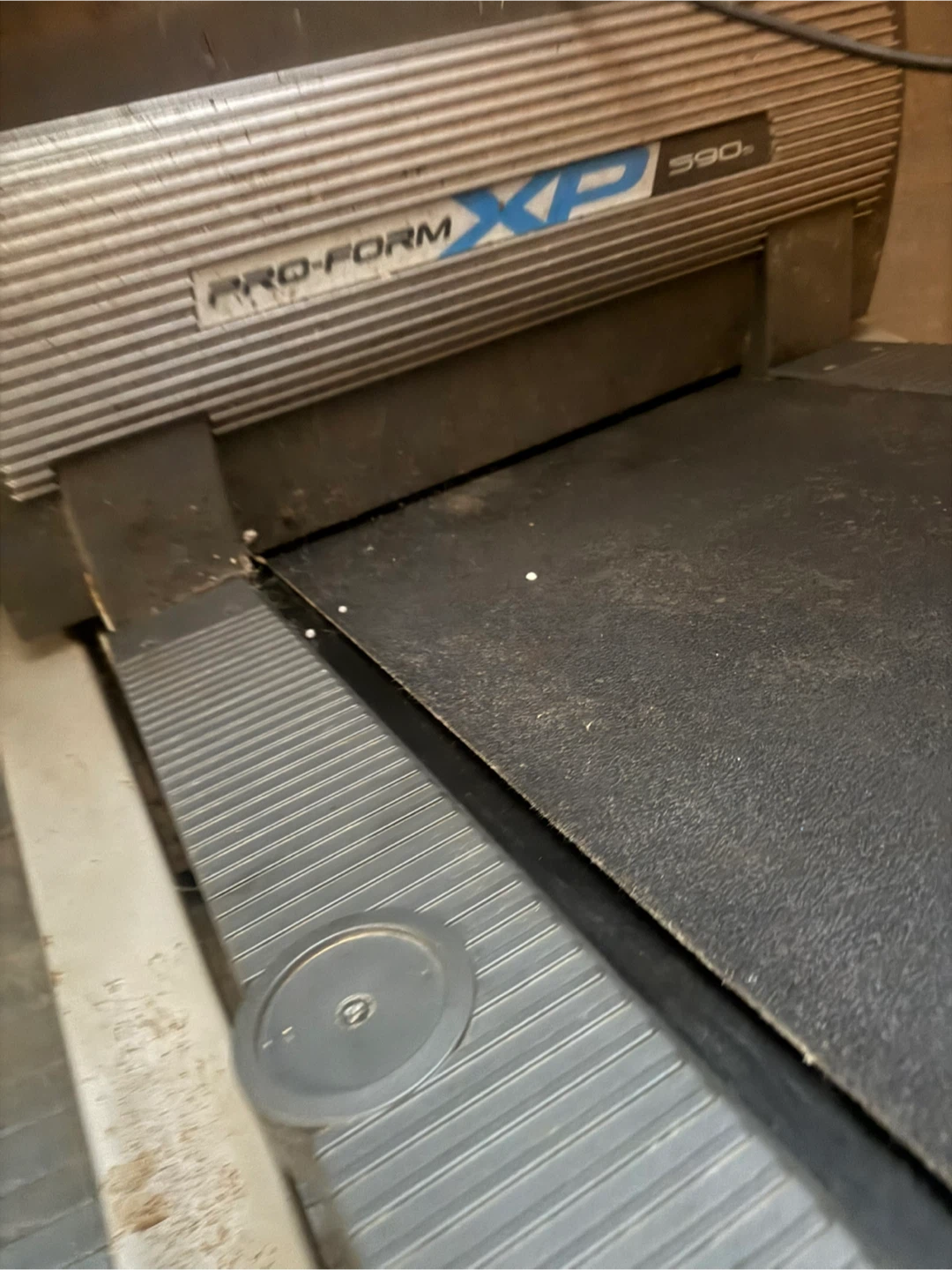 ProForm XP 590 Treadmill - photo 2