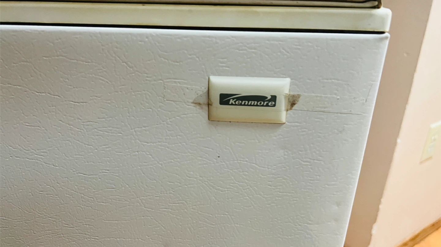 Kenmore Chest Freezer - photo 2