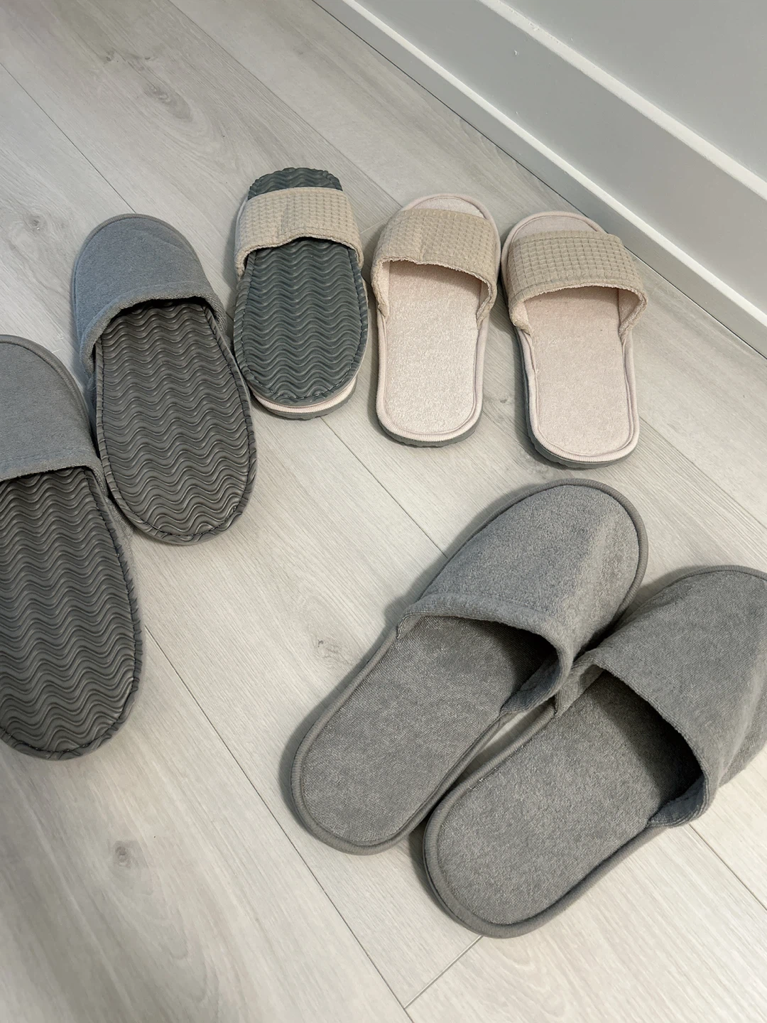 Ikea Slippers - 5 Pairs 🏆 - photo 3